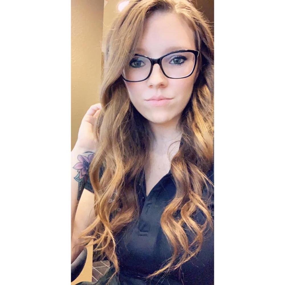 Meet your Posher, Ashlee